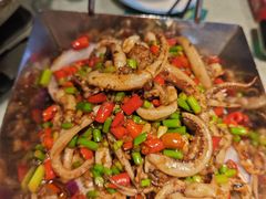 -昱龙大盆牛蛙馆(三兴街总店)