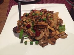 -雀舞云南菜(乐客城店)
