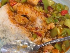 -西部马华清真兰州牛肉面·烧烤夜市(三里河店)