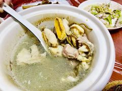 -覃记海鲜美食餐厅