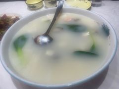 三鲜豆腐汤-渔民船说·北塘海鲜·天津菜·海肠捞饭(北塘古镇店)