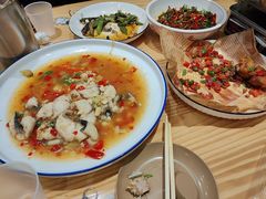 -土媳妇香锅坊(光谷店)