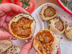 -小杨生煎(金山百联购物中心3楼店)