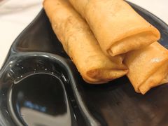 老上海三丝春卷（3只）-馋三尺蟹粉小笼(人民广场店)