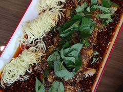 -有红鸡毛店·川菜(建设路店)