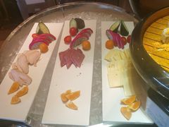 -月色西餐厅·海鲜刺身·烧烤(科学城保利郡雅酒店)