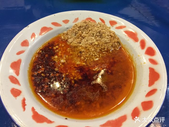 马路边边麻辣烫原汤碟图片 - 第1533张