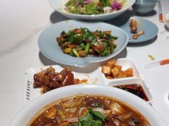 -老周家酱卤猪蹄私房菜(克拉玛依西街店)