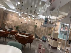 大堂-奈雪的茶(市百一店)