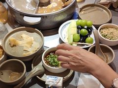 -巴奴毛肚火锅(二七万达店)
