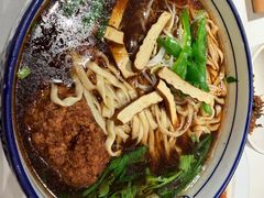 -镇南锅盖面馆(解放路店)