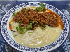 -云南李记罐罐米线饵丝小吃(汉中门金鹰店)