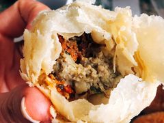 蟹黄烧饼-聚香斋(东关街店)