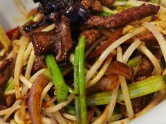 小炒黄牛肉香芹拌面-面小八(江燕路店)