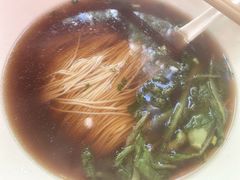 蕈油红汤面-君东记本帮面馆(天钥桥路店)
