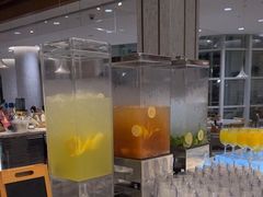 -亚特兰蒂斯-番红花海鲜自助餐厅·鲜活海鲜·小火锅