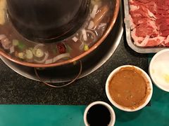-月圆火锅(宁海东路二店)