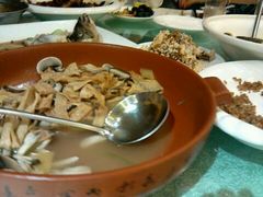一如既往地难吃-香丰阁·烤鸭·川湘菜(清河店)