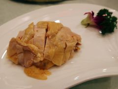 三黄鸡-梅龙镇酒家(南京西路总店)