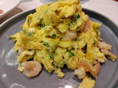 土鸡蛋椿苗炒虾仁-同庆楼(花园店)