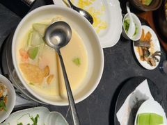 -虹潮荟·餐桌上的美食地理(太阳宫店)