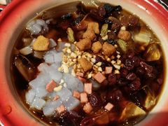 -爆炸头阿姨小四川正宗川味小吃(无任何分店)