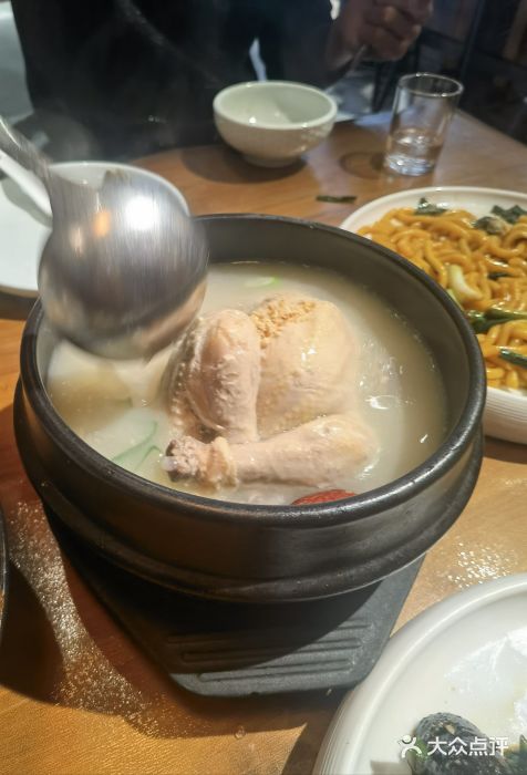 长寿参鸡汤(朝韩风情街店)图片