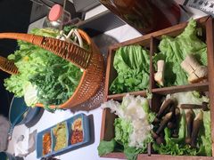 -椰子湾·海南火锅·糟粕醋·椰子鸡(正大广场店)