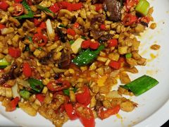 -建辉湖南土菜馆(南大街店)