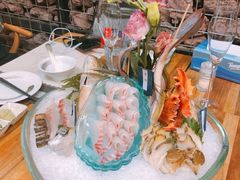 鱼生-無鱼鳞比