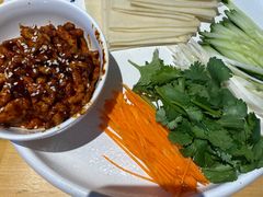 -关东小磨东北菜(上海长风大悦城店)