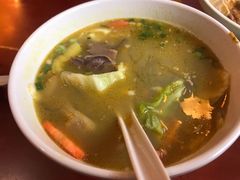 -佬钱湾仔(衣裳街店)