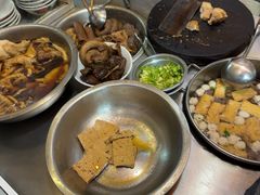 -松树干拌面店