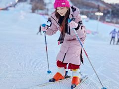 -辽阳弓长岭温泉滑雪场