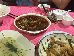 -隆都四季香饭店(碧海路店)