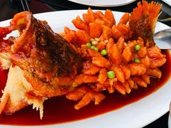 招牌松鼠桂鱼-RIVIERA 松鹤楼(外滩店)