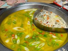 -谭公鱼头·鲜鱼火锅·小龙虾·江湖菜(秀沿路店)