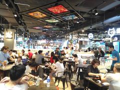 大堂-盒马鲜生(曜一城店)