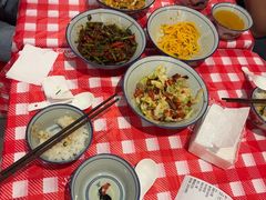 -荆九爷爆炒桥头三嫩(云南北路店)