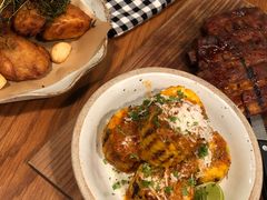 -ROAST coffee & eatery