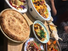 -巴依兄弟西域美食(机场店)