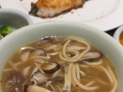 -萨拉伯尔水源素问店·韩国宫廷料理(人民路店)