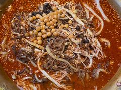 -张翻越·川渝冒菜·武汉黑鸭煲(城北万象城店)