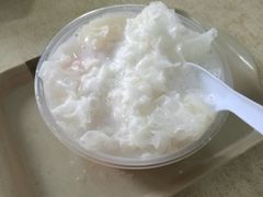 西米加雪耳加鲜奶-百花传统甜品店(原址店)