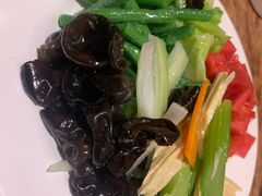 -清真吴记门钉肉饼·喜多利