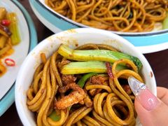 -民间瓦缸煨汤館(嵩山路店)