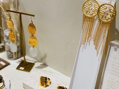 -LADY FAFA(巨鹿路陕西南路路口店)