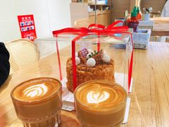 -Dough&Joe团憩(瑞虹天地月亮湾店)