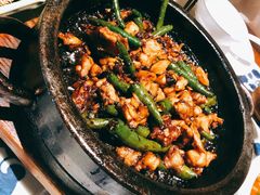 酱爆石锅蛙-绿茶餐厅(王府井永宁门店)