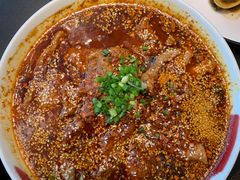 -麻六记(凤凰汇店)